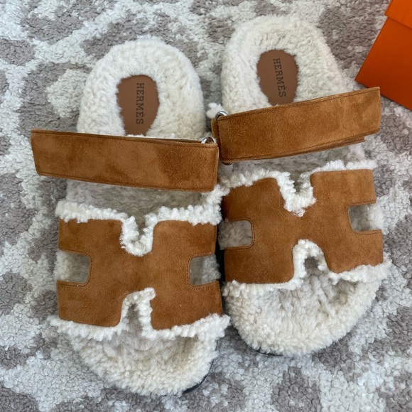 Hermes Chypre Sandal. 37.5, box, receipt, bags included. - Picture 1 of 5